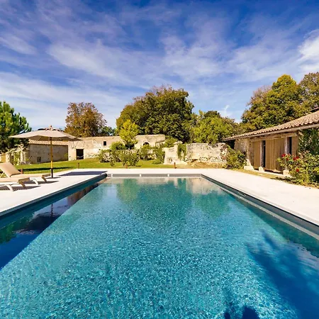 Les Abeilles, 100 M2 Loft, Nature And Light