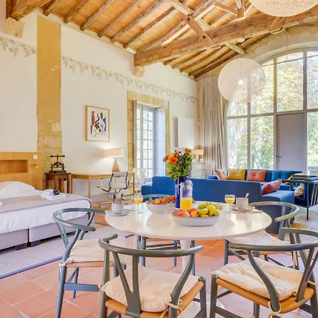 Les Abeilles, 100 M2 Loft, Nature And Light Дом отдыха